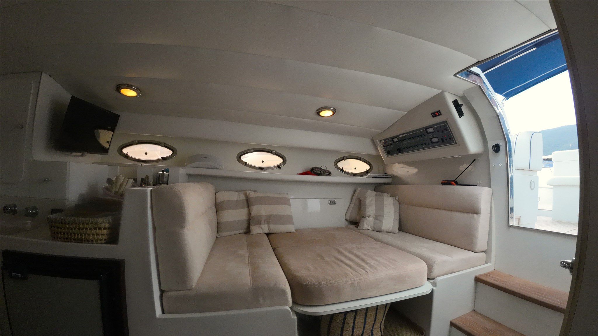 Tornado TORNADO 38 ( NATANTE ) - foto 2